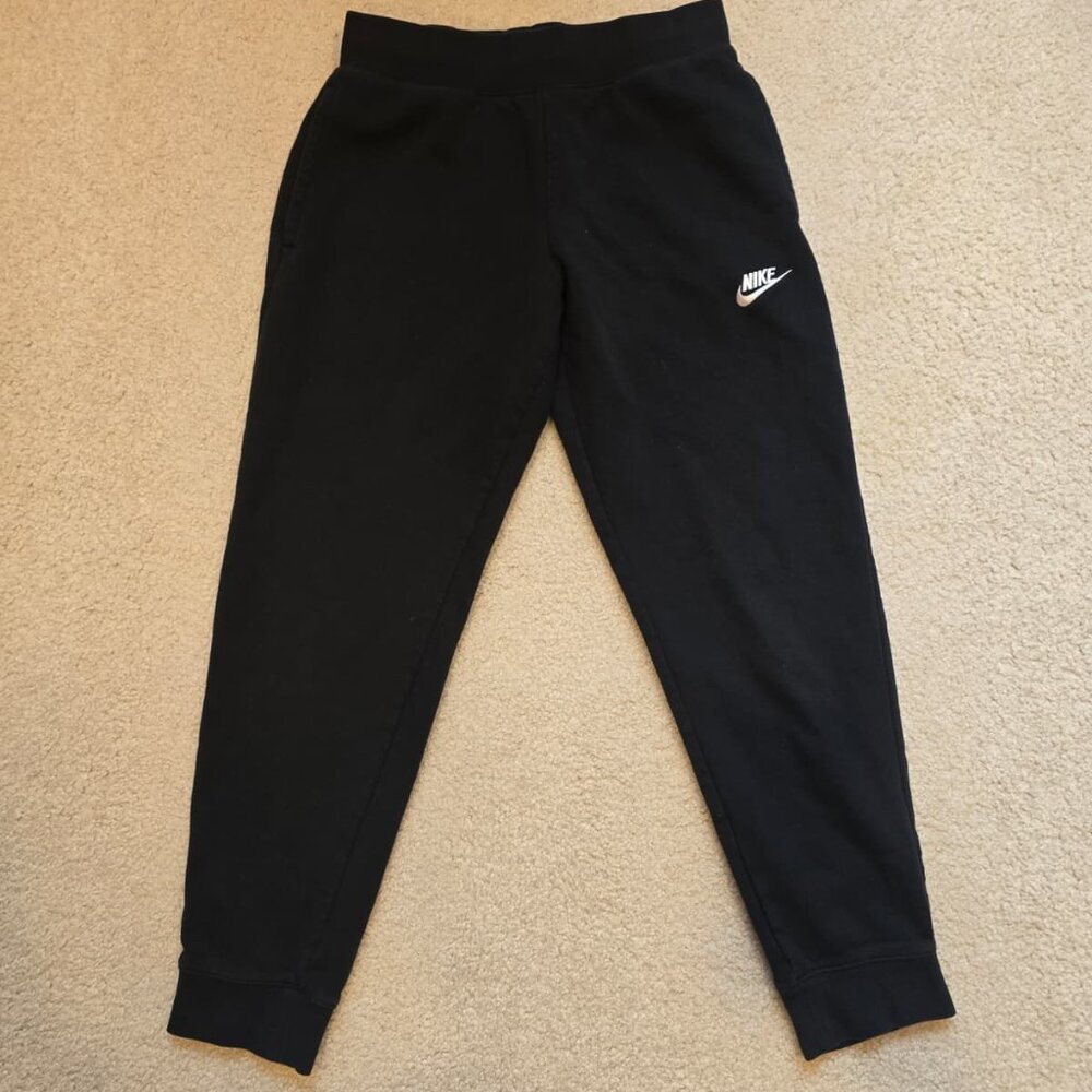 Nike Pants Girls L Sportswear Club Fleece Joggers Black Sweatpants